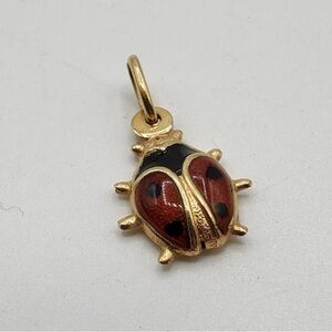 18k yellow gold vintage enamel ladybug charm pendant